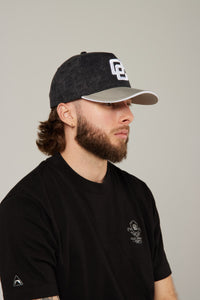 Gorra Wash Negra, teja gris