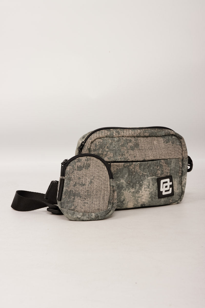 Bolso crossbody camo gris 2