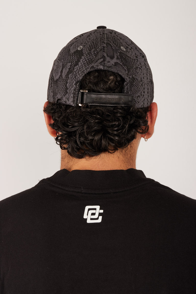 Gorra Camuflada Gris teja negra