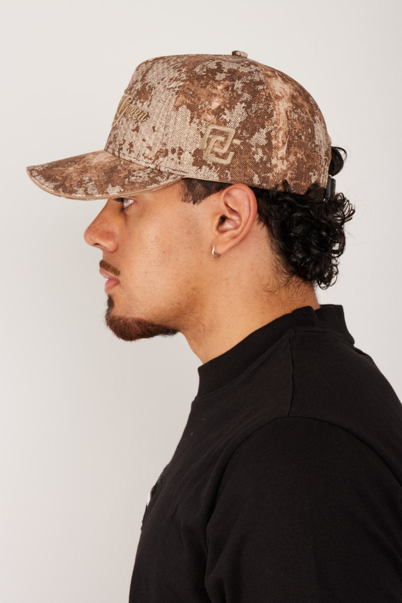Gorra Camuflada Café