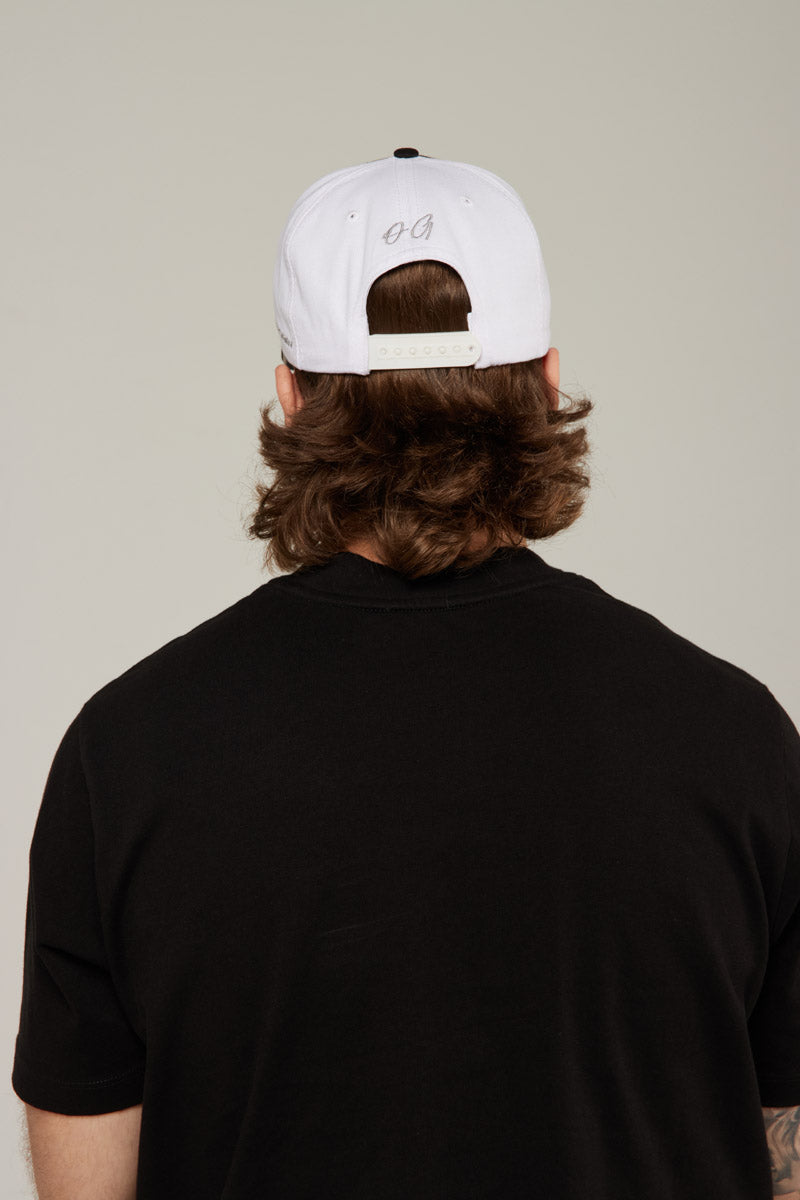 Gorra Negra/Blanca OG