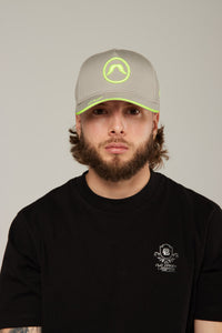 Gorra RIO Gris, delineado Verde