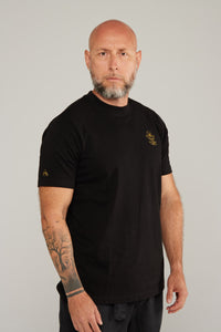 Camiseta Basic Legion Negra/dorada